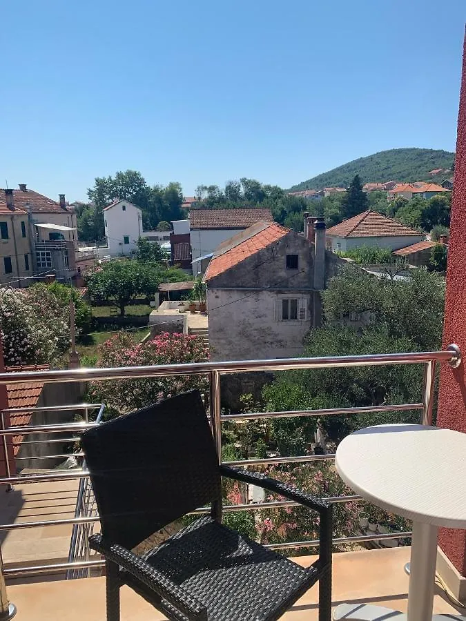 Apartman Pavic Preko Apartamento